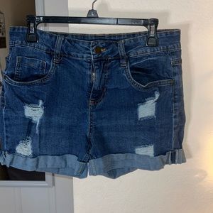 Dollhouse Women's Short Size 11
